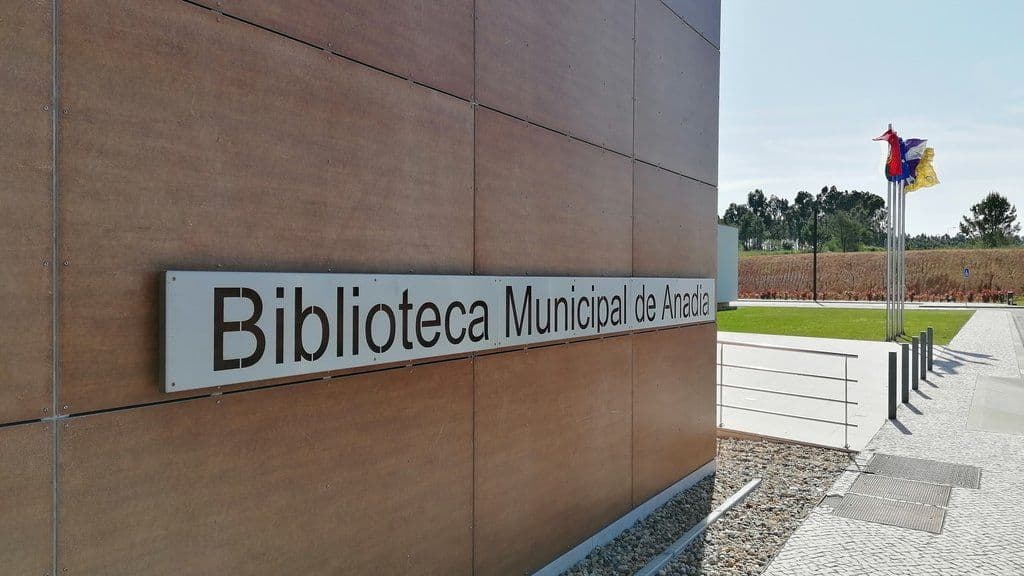Biblioteca Municipal de Anadia @Biblioteca Municipal de Anadia