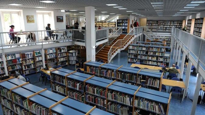 Biblioteca Municipal Afonso Lopes Vieira @CM Leiria