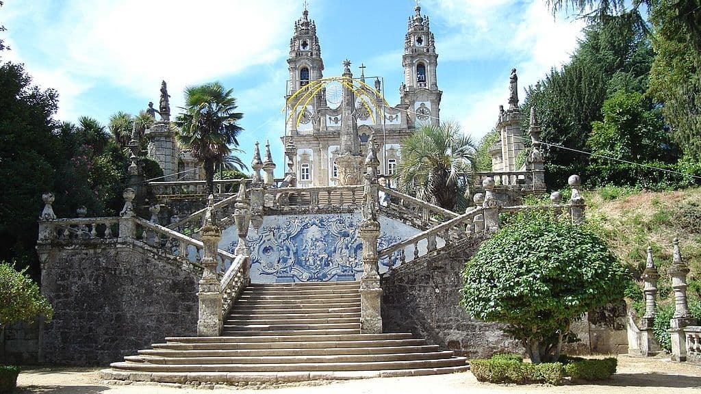 Santuário Nossa Senhora dos Remédios Lamego ©Mcff  Public domain, Wikimedia Commons