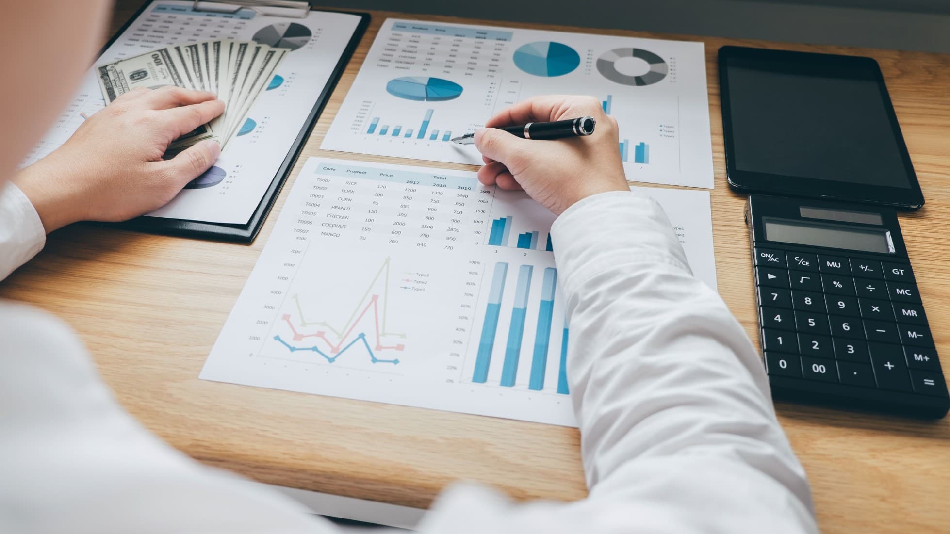 Investimentos financeiros @Envato