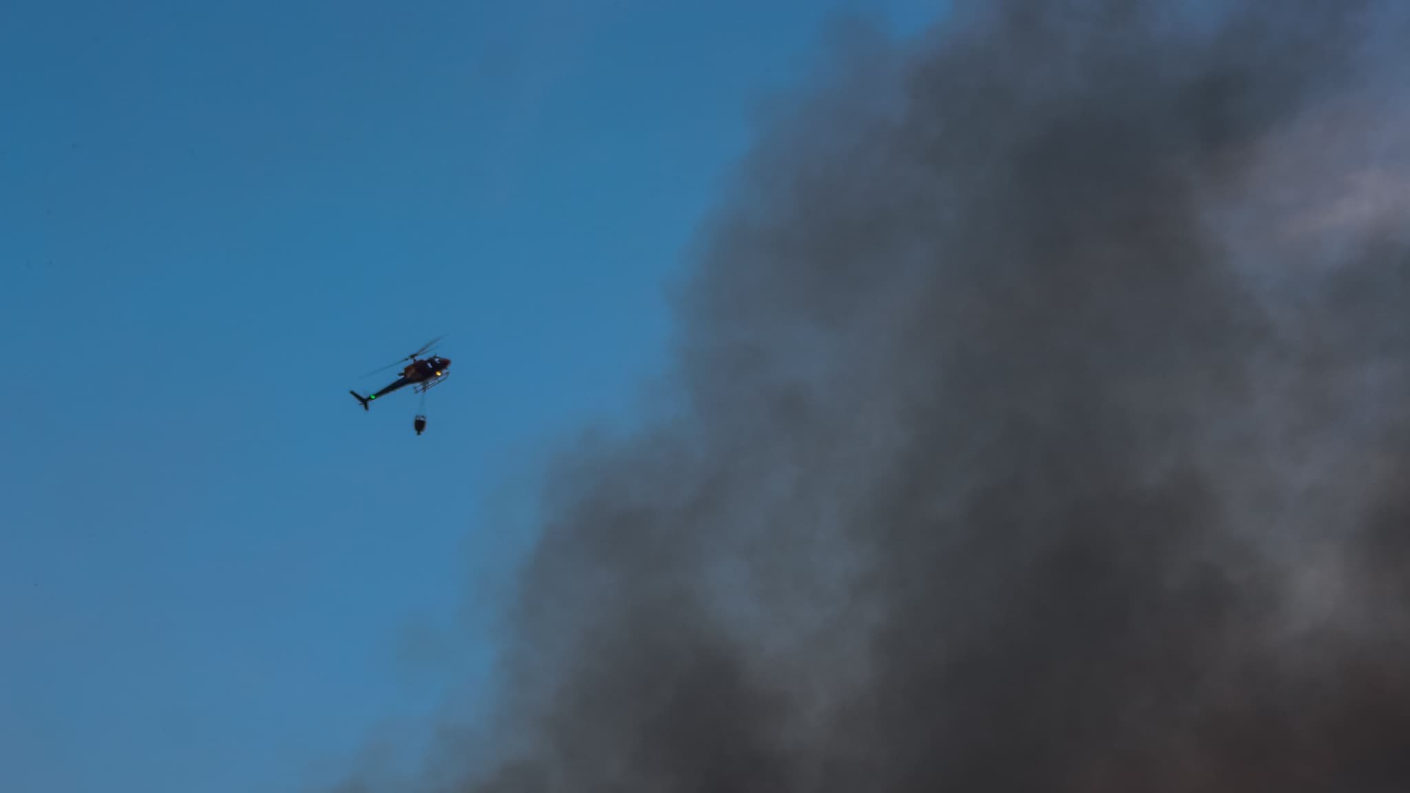 Helicóptero no incêndio de Torres do Mondego @Central Press
