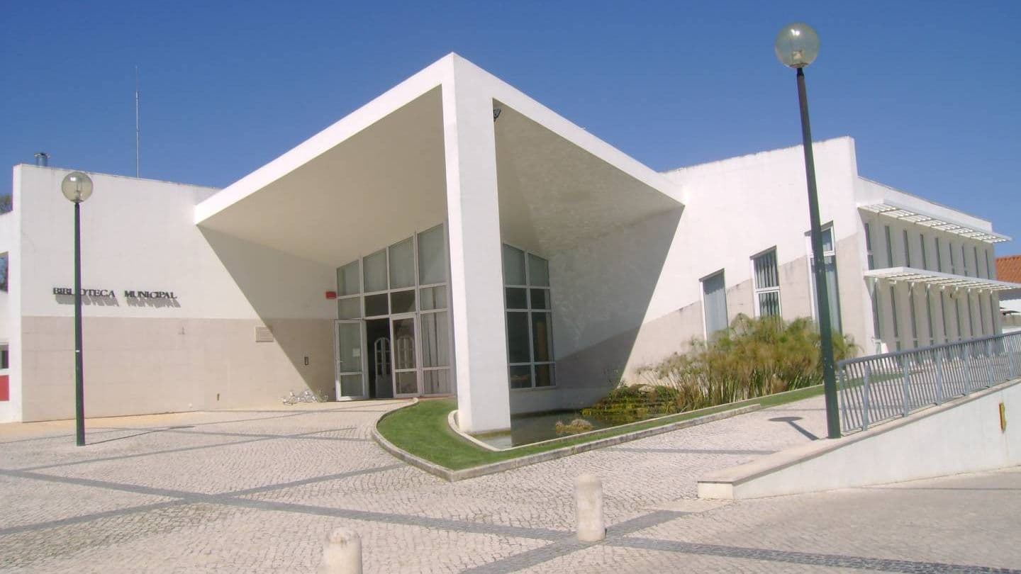 Biblioteca Municipal de Ferreira do Zêzere @CM Ferreira do Zêzere