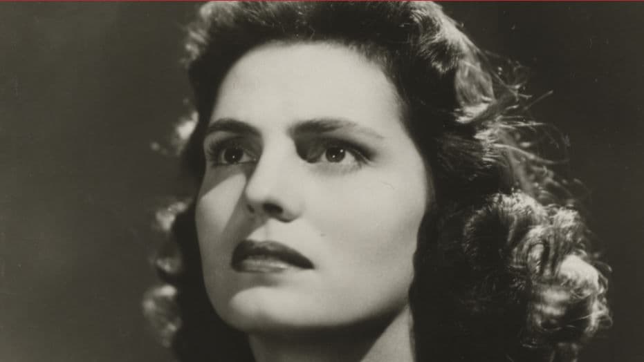 Amália Rodrigues @Coleção Museu Nacional doo Teatro e Dança