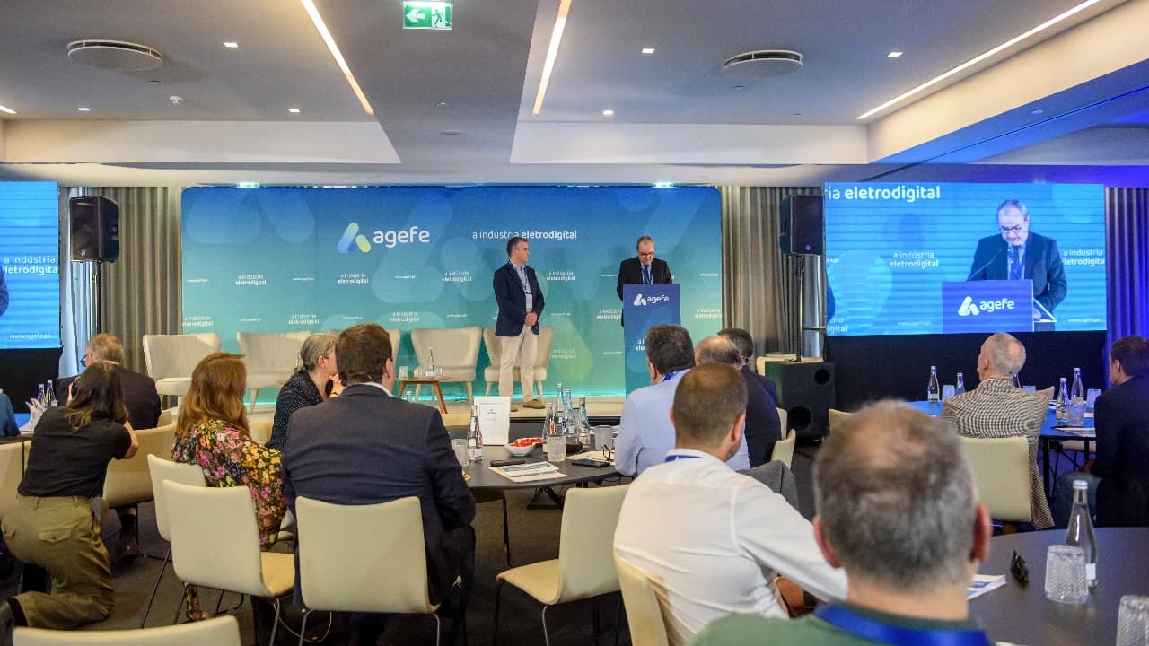 AGEFE reúne empresas do setor Material Elétrico @AGEFE
