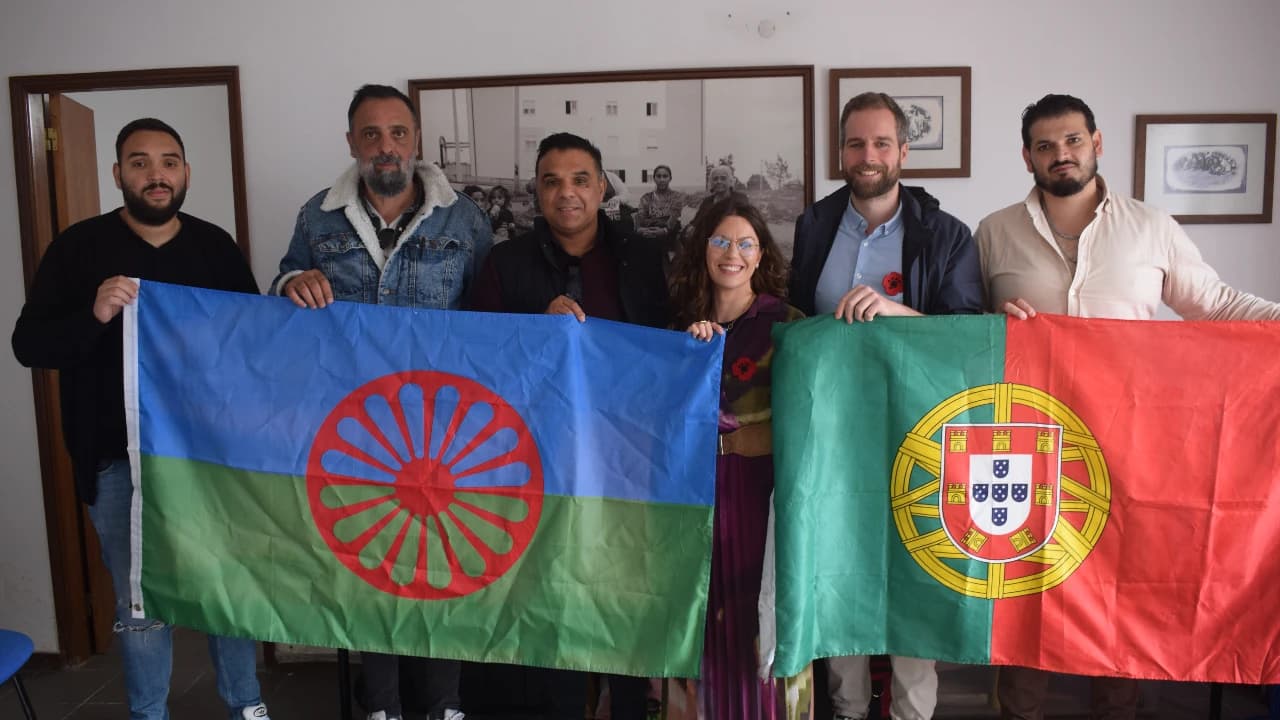 LIVRE reúne com a Associação Cigana de Coimbra @LIVRE Coimbra 