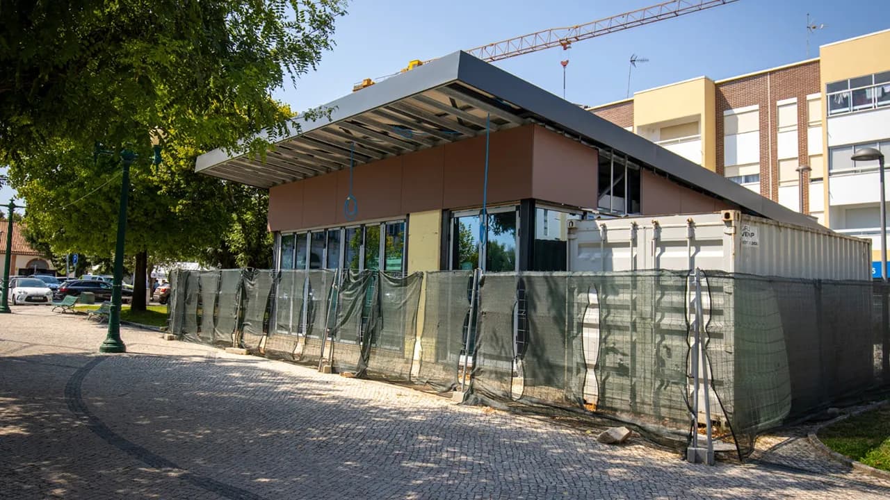 Obra da "Esplanada" @CM Mealhada
