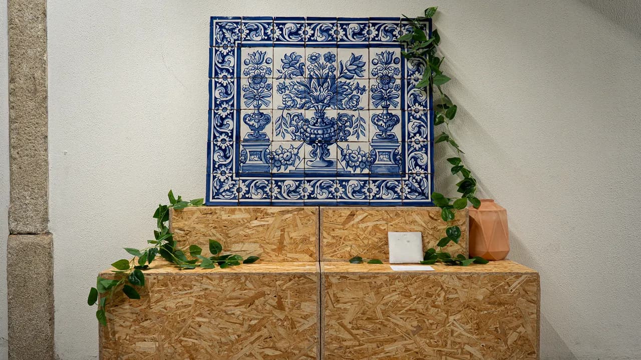 Exposição “Celebration Boxxie – Azulejos Clássicos e Contemporâneos, Óleos Esquisitos e Fofinhos” @CMCB
