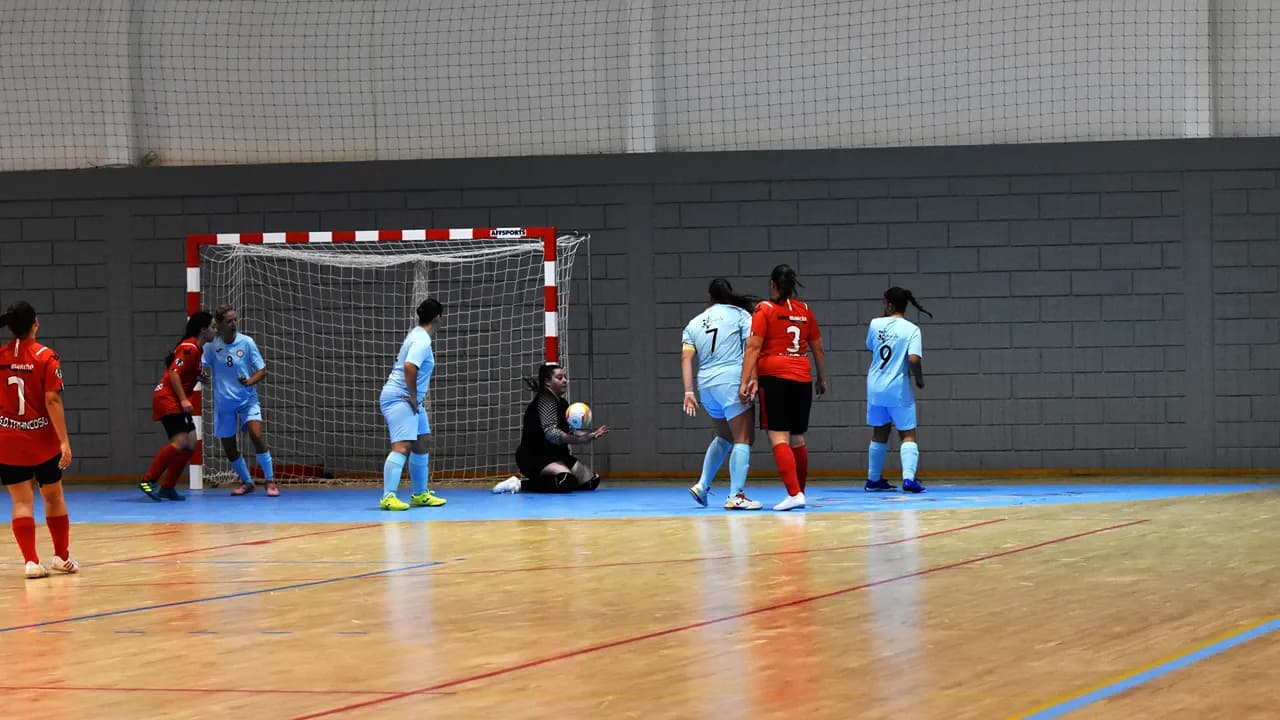 Jogo de futsal entre a ACDEA e o GD Trancoso @ACDEA 