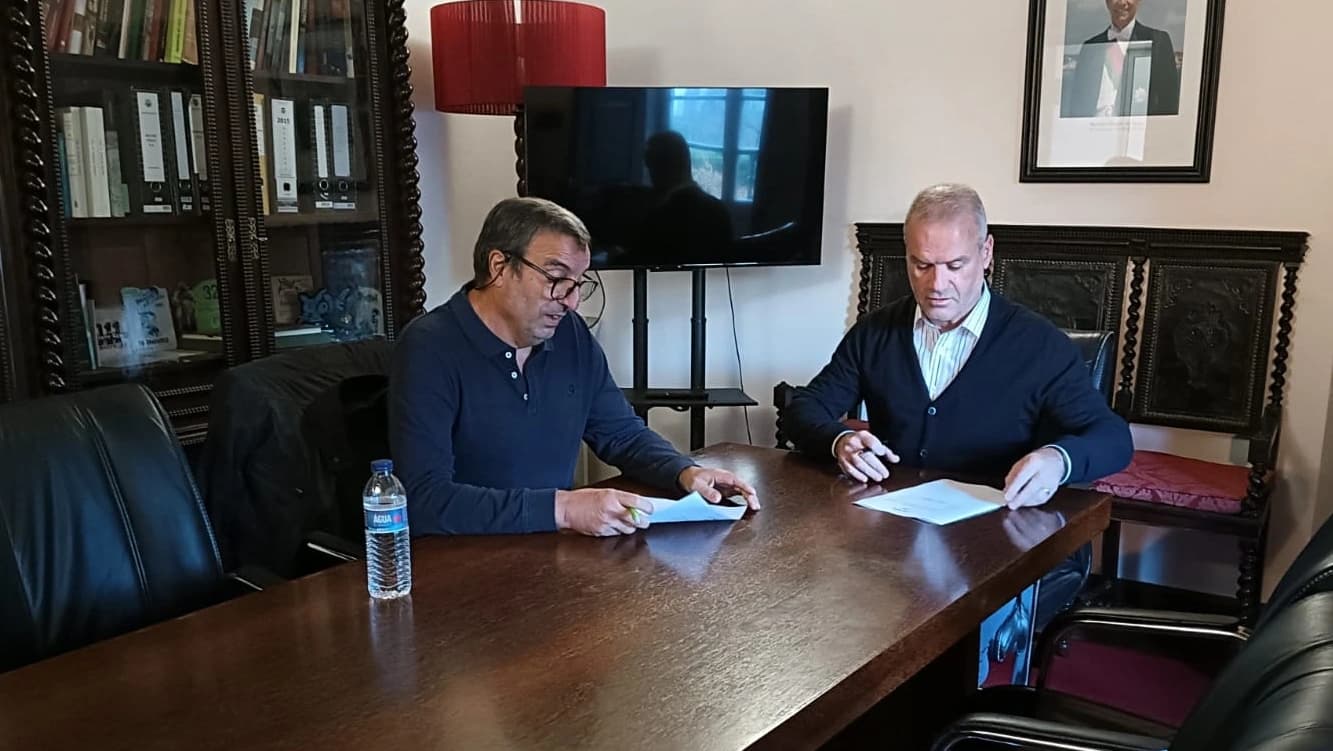 Formalização do contrato @CM Góis 