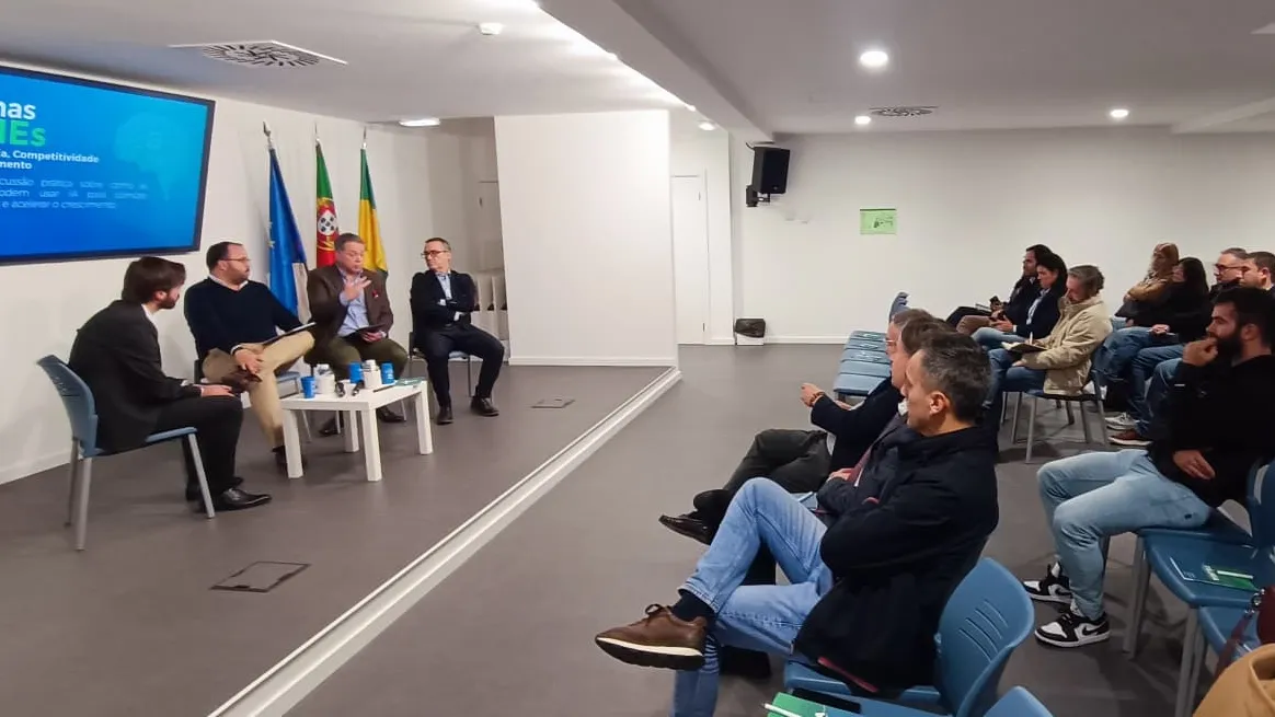 Sessão “IA nas PMEs: Eficiência, Competitividade e Crescimento” @CM Tábua
