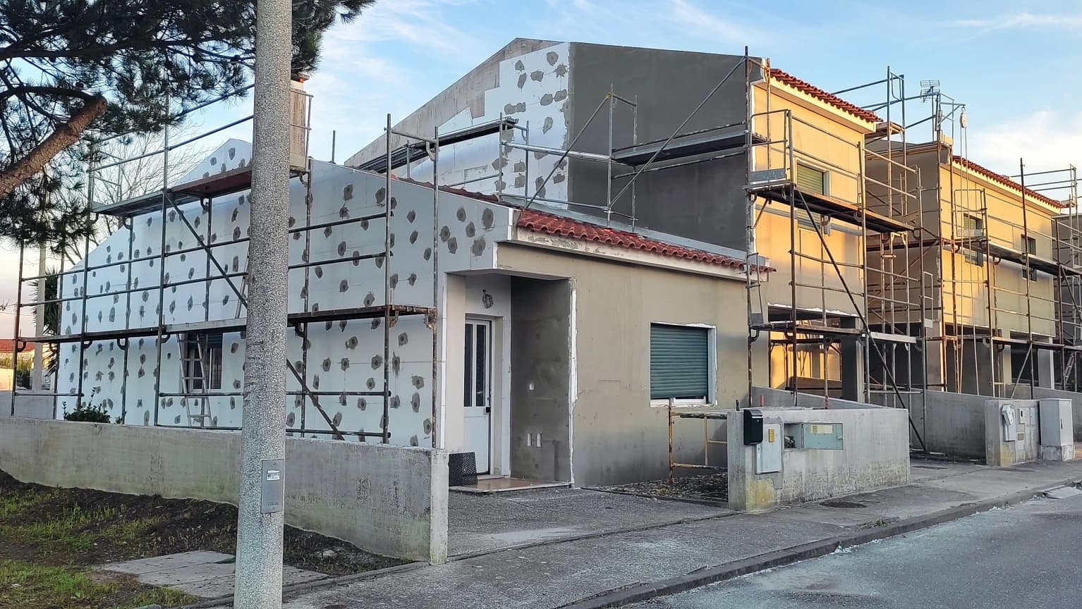 Requalificação do Bairro do Camarnal Novo @CM Marinha Grande 