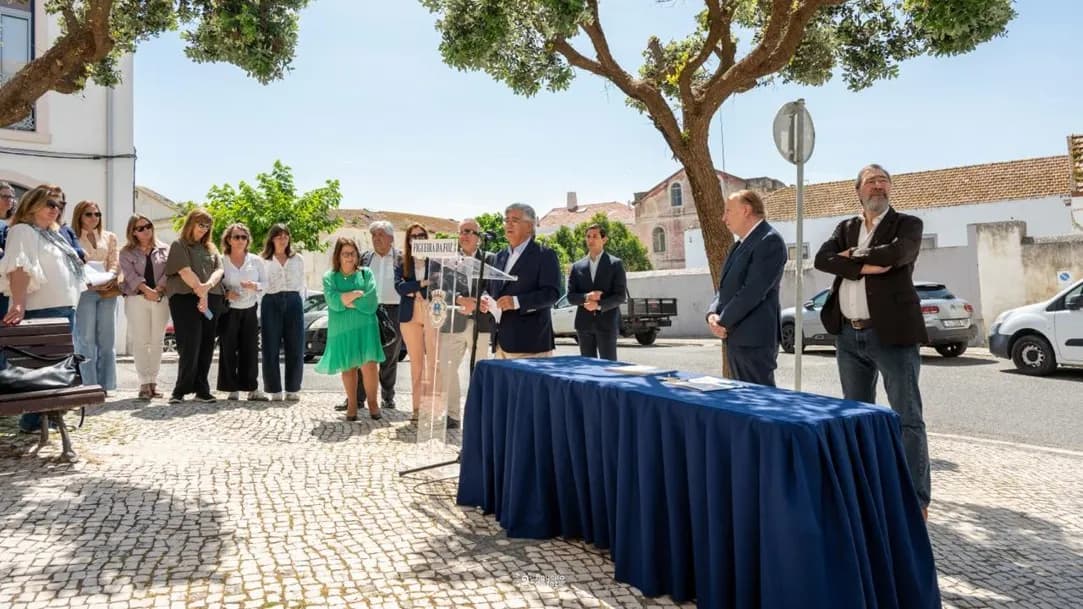 Consignada obra no abastecimento e drenagem de água na Rua Direita do Monte @CM Figueira da Foz