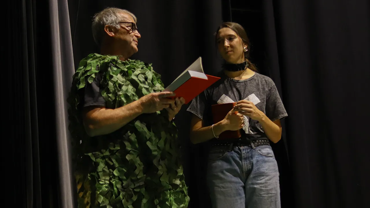 “E Foi Então Que O Céu Caiu Sobre As Nossas Cabeças” @CM Castanheira de Pera