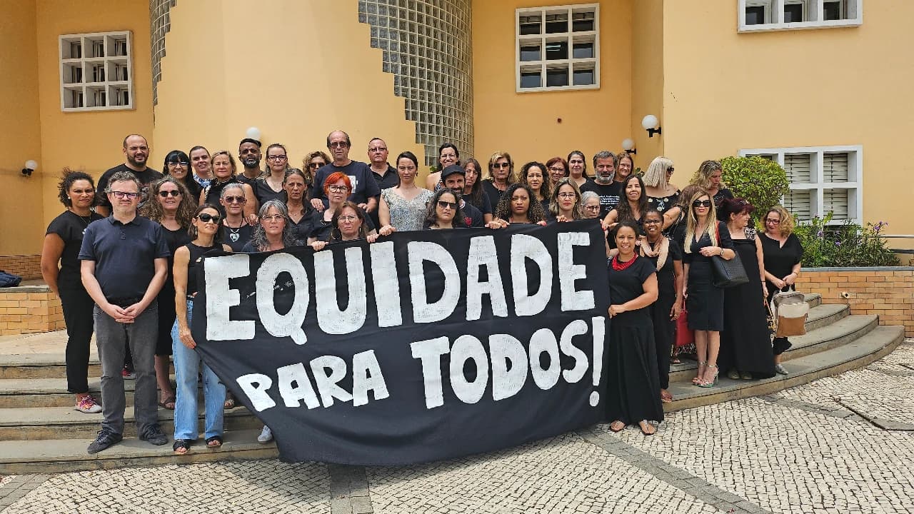 Professores em protesto @STOP Sindicato