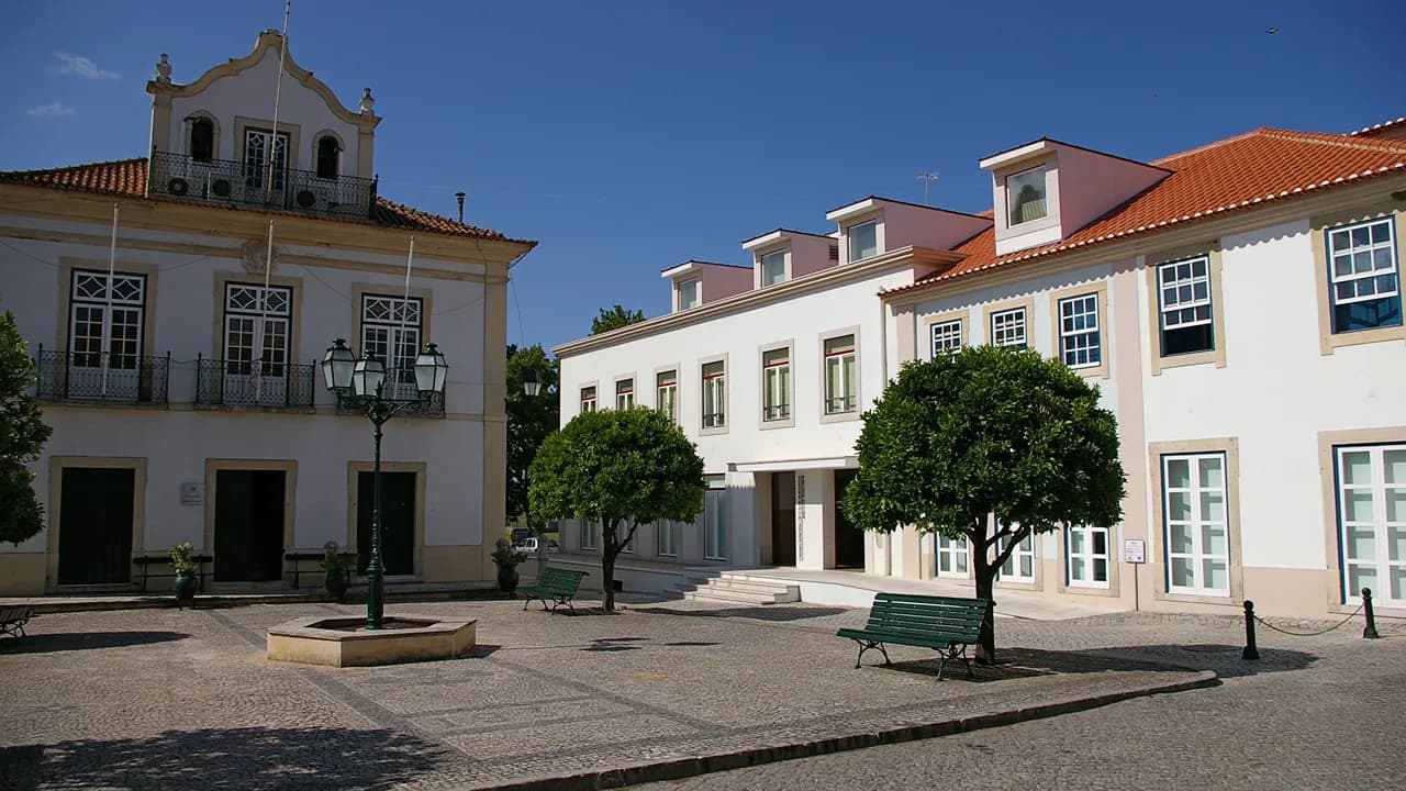 Praça da República - Vila Nova da Barquinha ©CCDRC