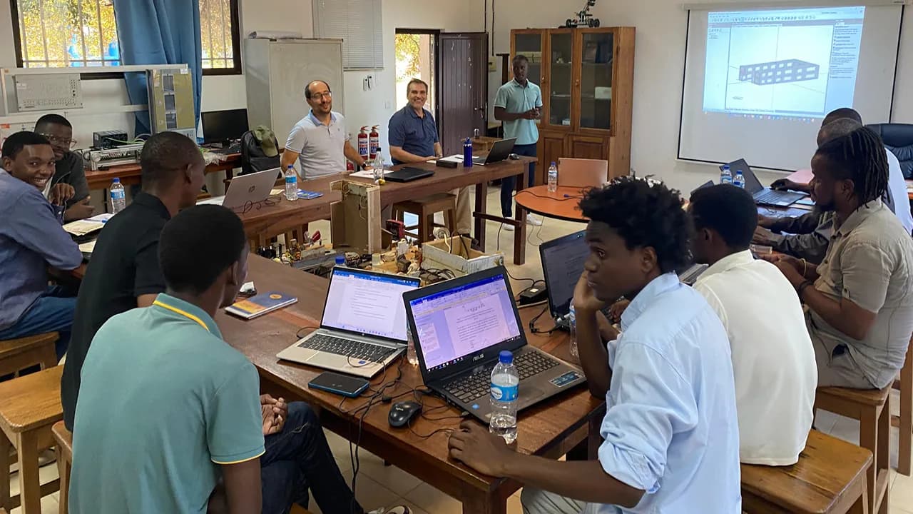 Ações de capacitação dos investigadores locais @FCTUC