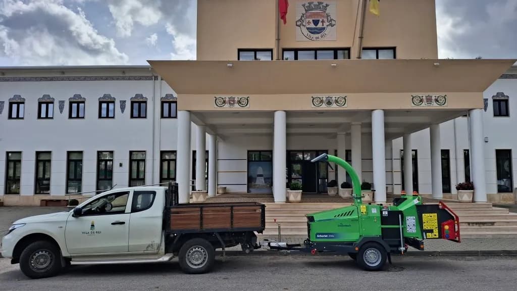 Biotriturador rebocável @CM Vila de Rei