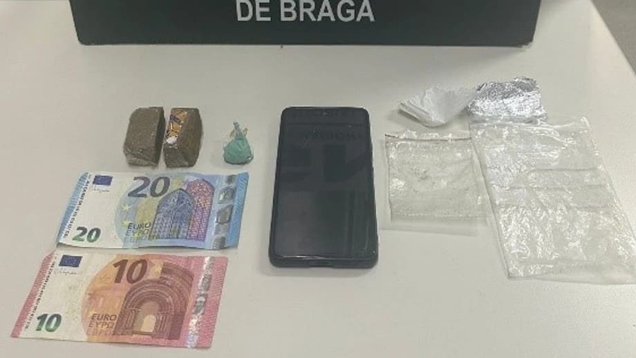 Material apreendido @GNR Braga