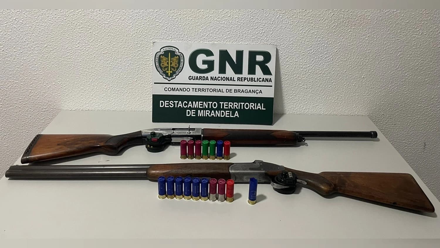 Material apreendido @GNR Bragança