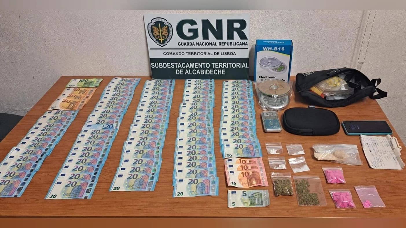 Material apreendido @GNR Lisboa
