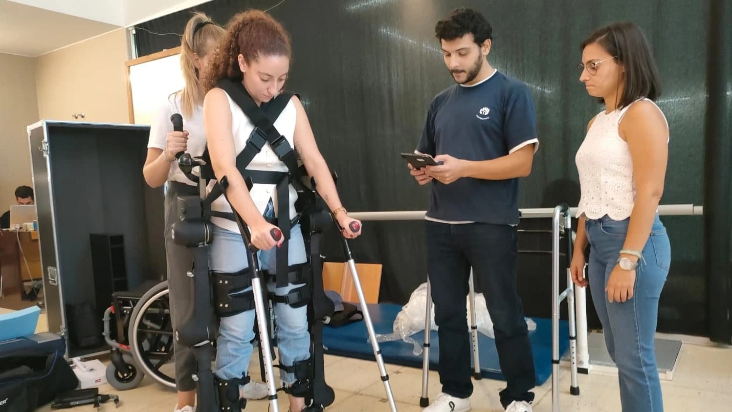 Testes dos exoesqueletos HANK e BELK @IPCB