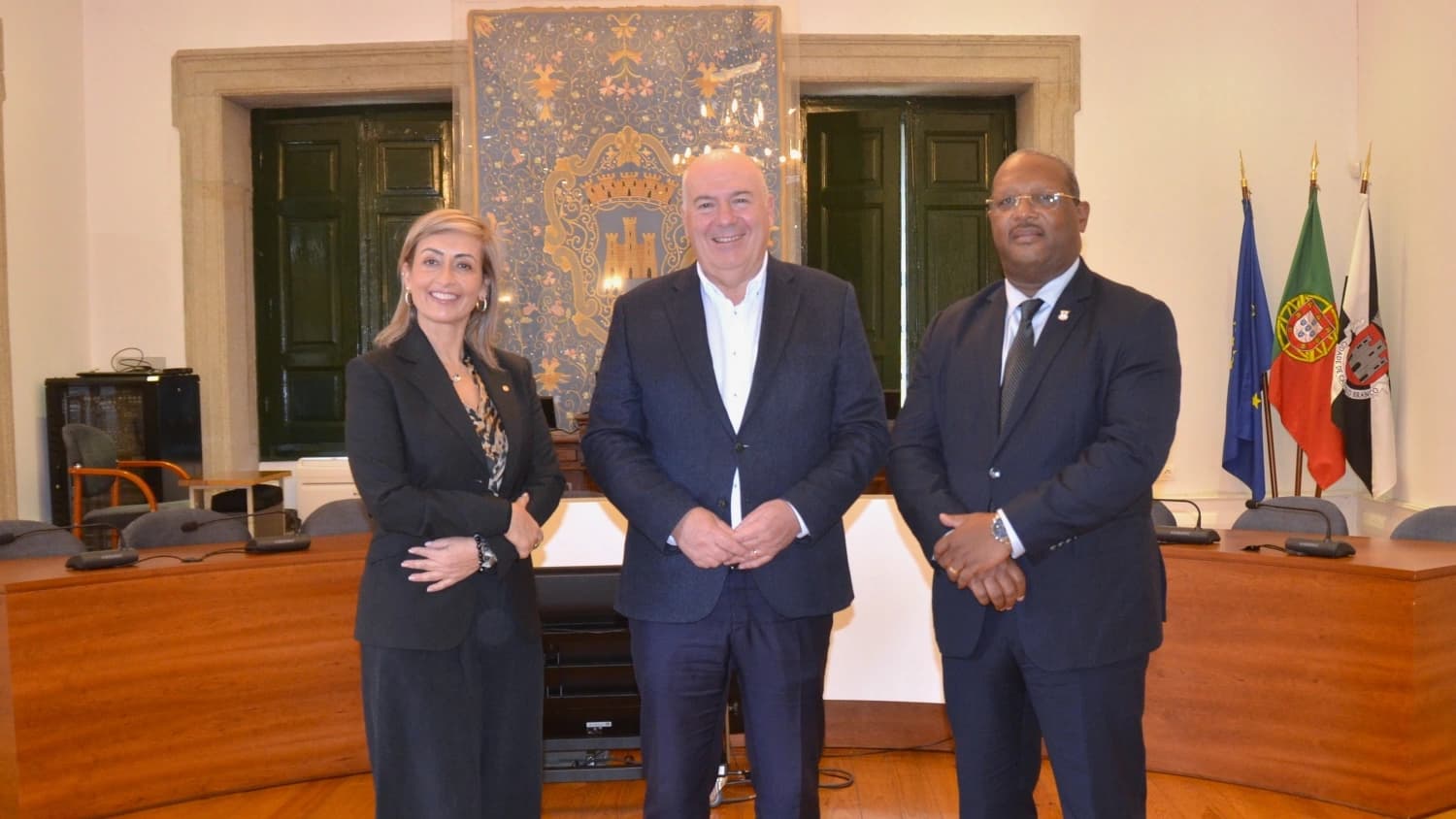 Embaixador da Guiné Equatorial visita Castelo Branco @CM Castelo Branco