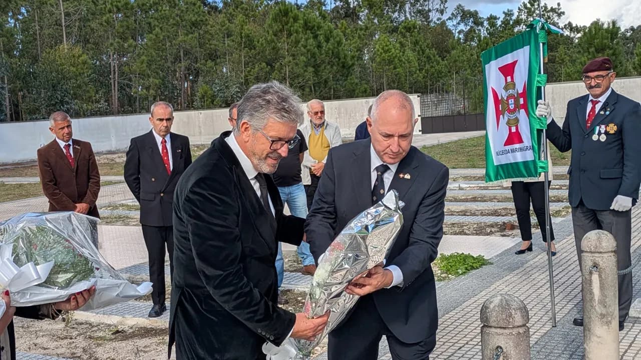Homenagem aos combatentes falecidos @CM Marinha Grande