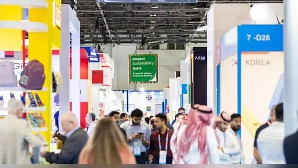 Paperworld MidleEast @Messe Frankfurt / Lights In Motion