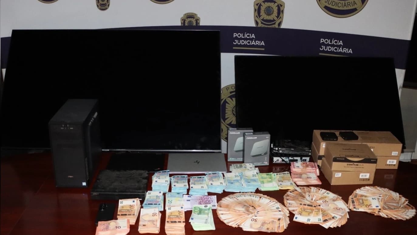 Material apreendido @PJ