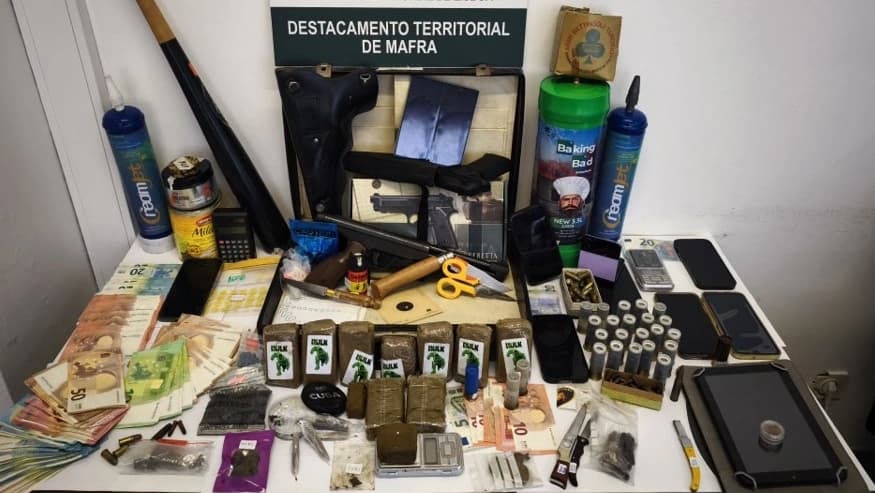 Material apreendido @GNR Lisboa