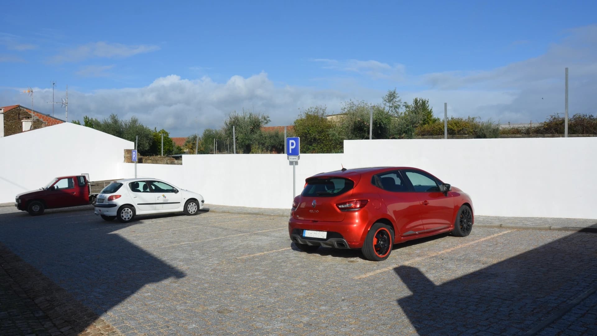 Novo parque de estacionamento no Retaxo @CM Castelo Branco