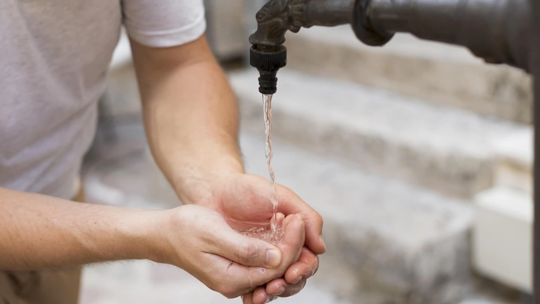 Gestão de água @freepik