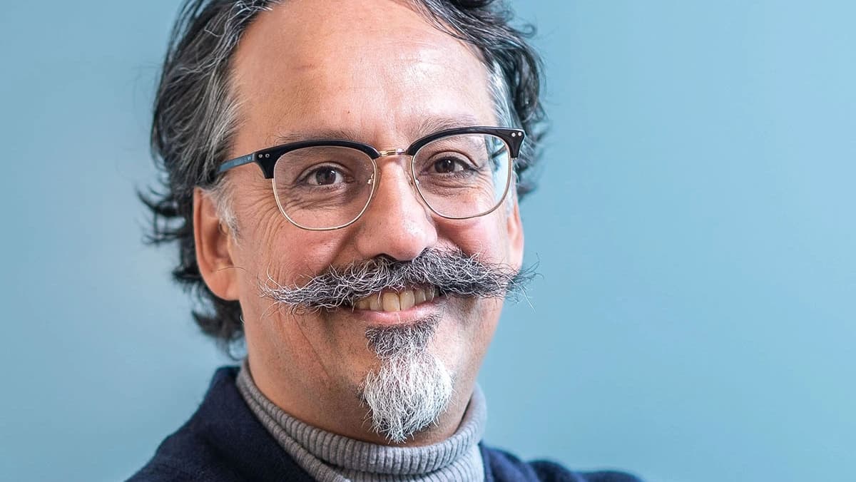 Dominic McIver Lopes @DR