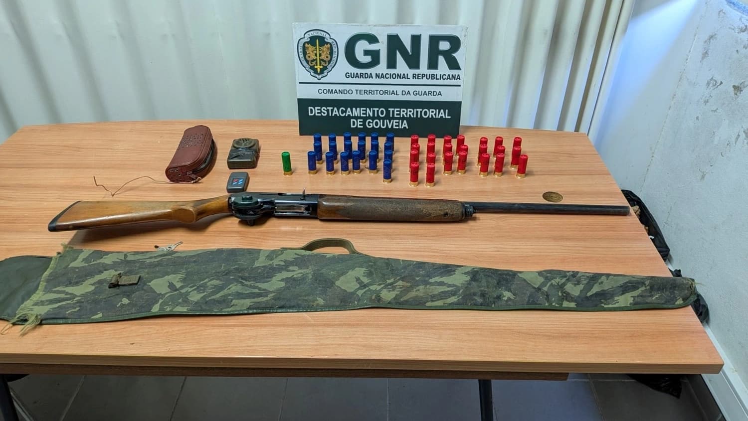 Material apreendido @GNR Guarda