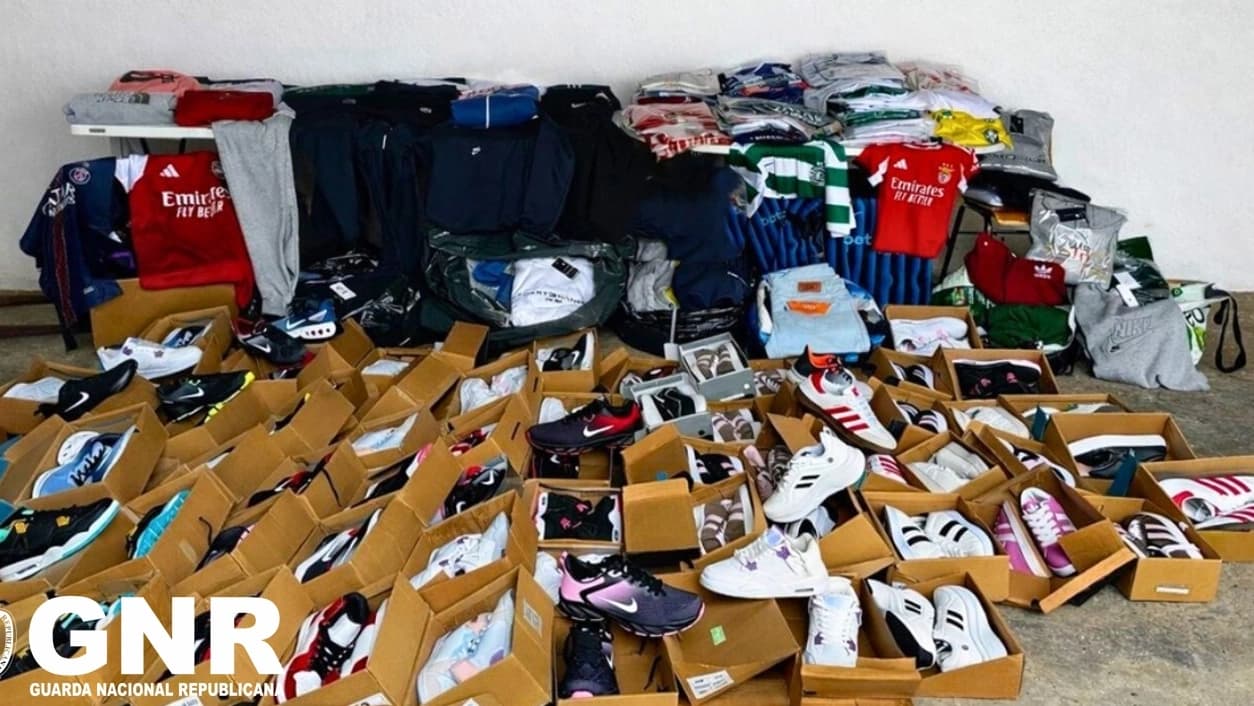 Material apreendido @GNR Setúbal