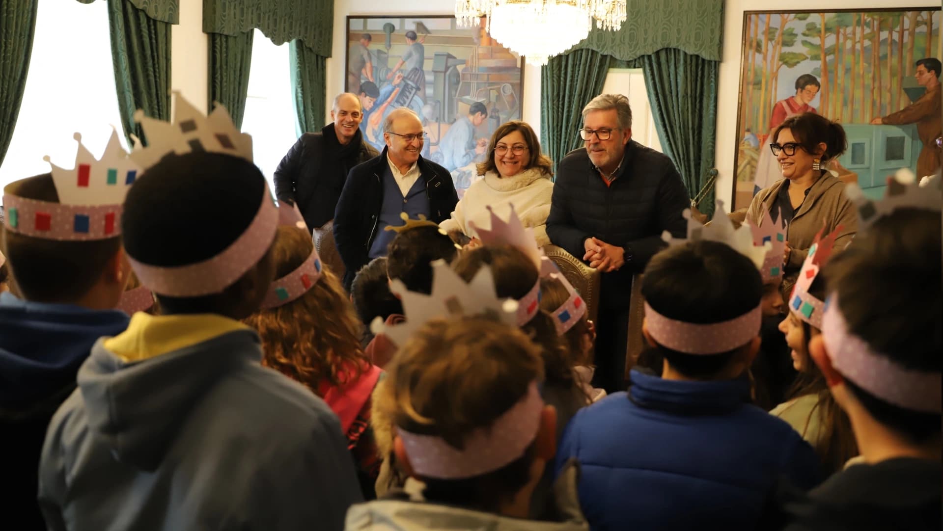 Alunos cantam as Janeiras @CM Marinha Grande