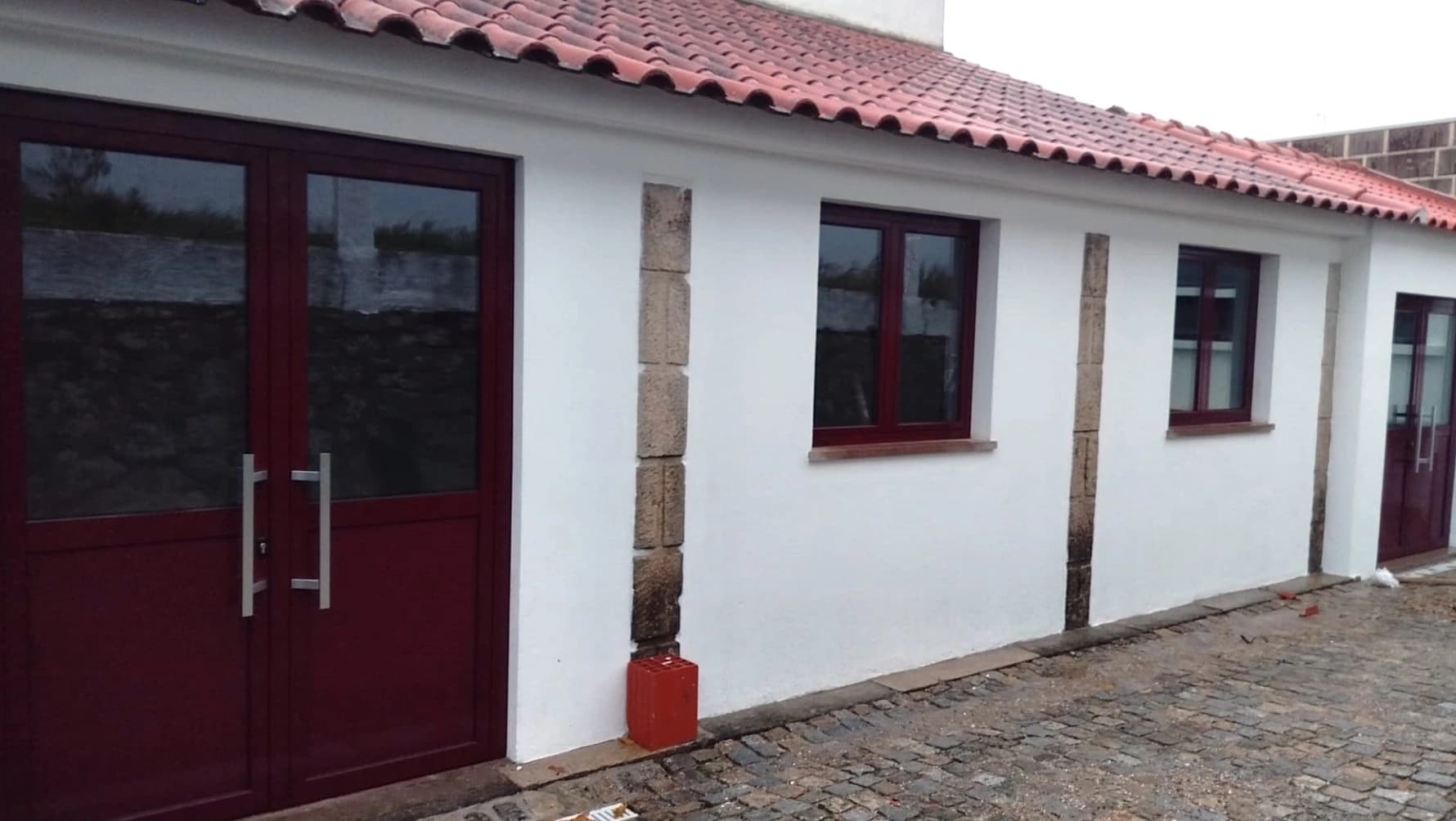 Obras na antiga Escola Primária de São Vicente da Beira @CM Castelo Branco