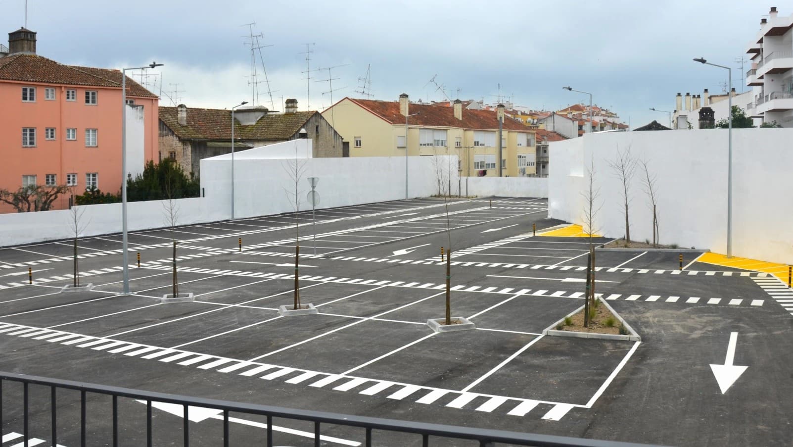 Inauguração do parque de estacionamento gratuito na Avenida 1º de Maio @CM Castelo Branco