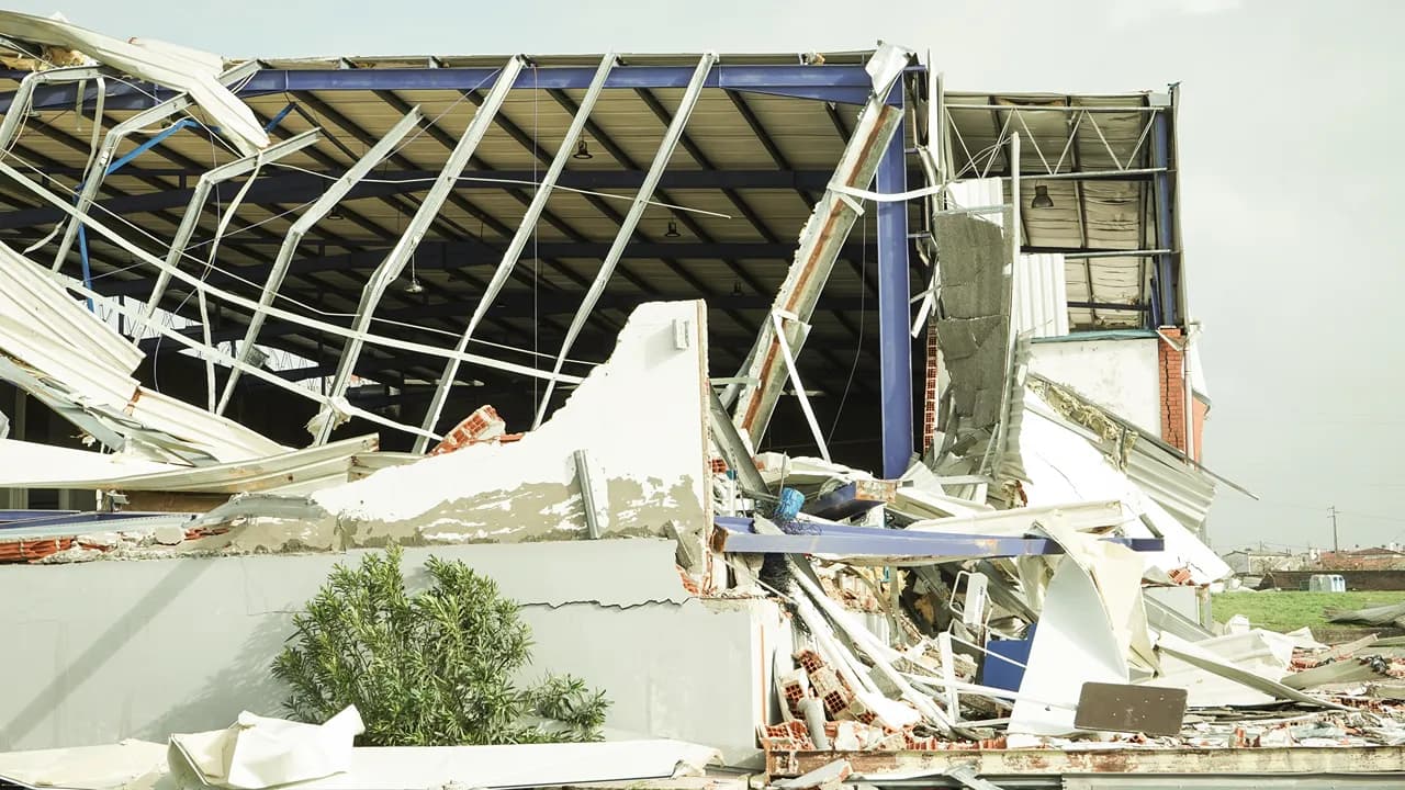 Estragos da tempestade Kristin na Marinha Grande @CM Marinha Grande