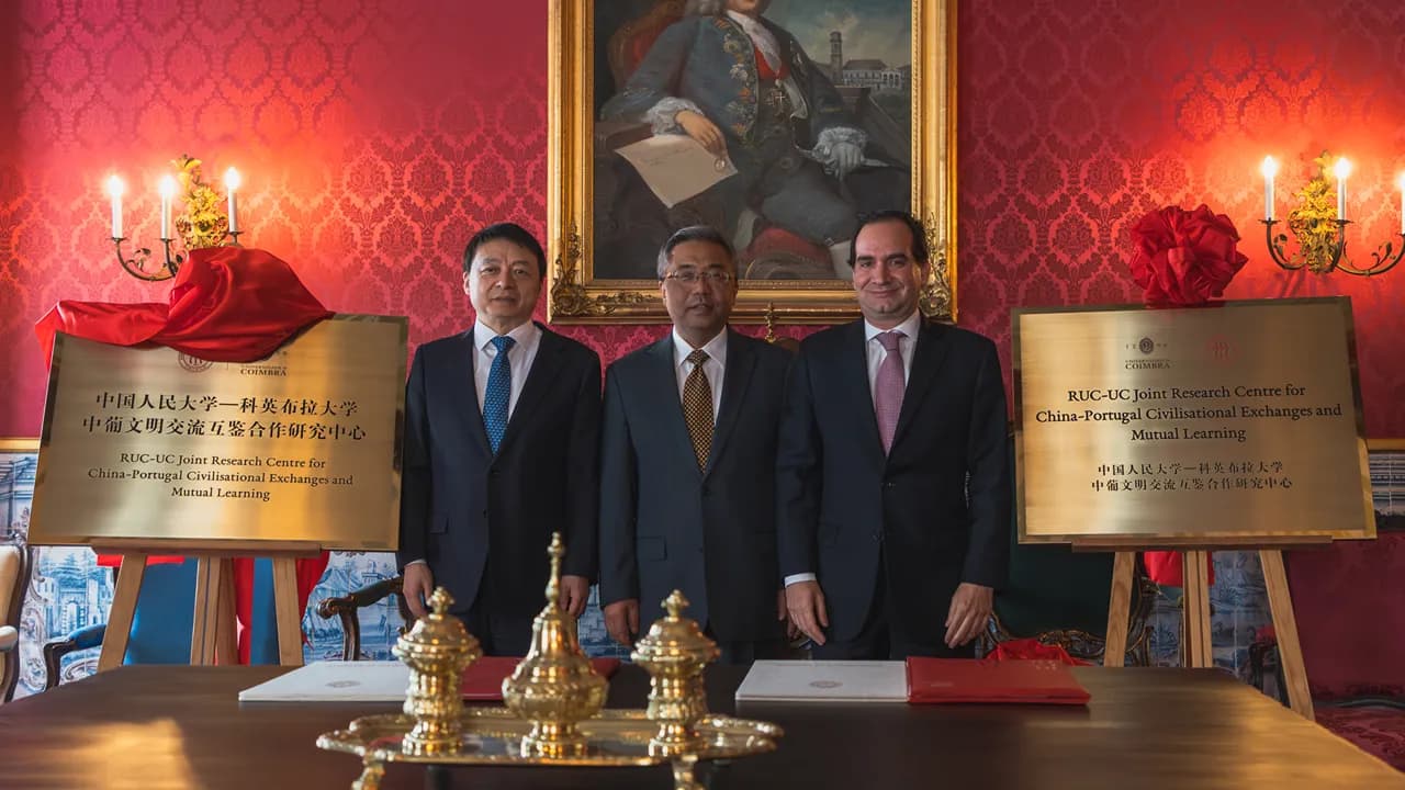 Acordo formalizado pela UC e pela UR da China @UC Hugo Faria