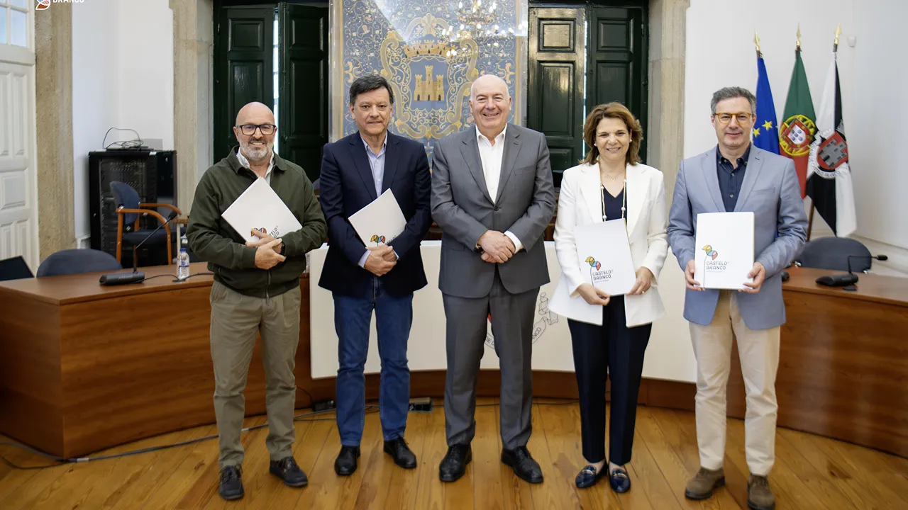 Celebração dos Contratos Interadministrativos de Delegação de Competências @ Câmara Municipal de Castelo Branco