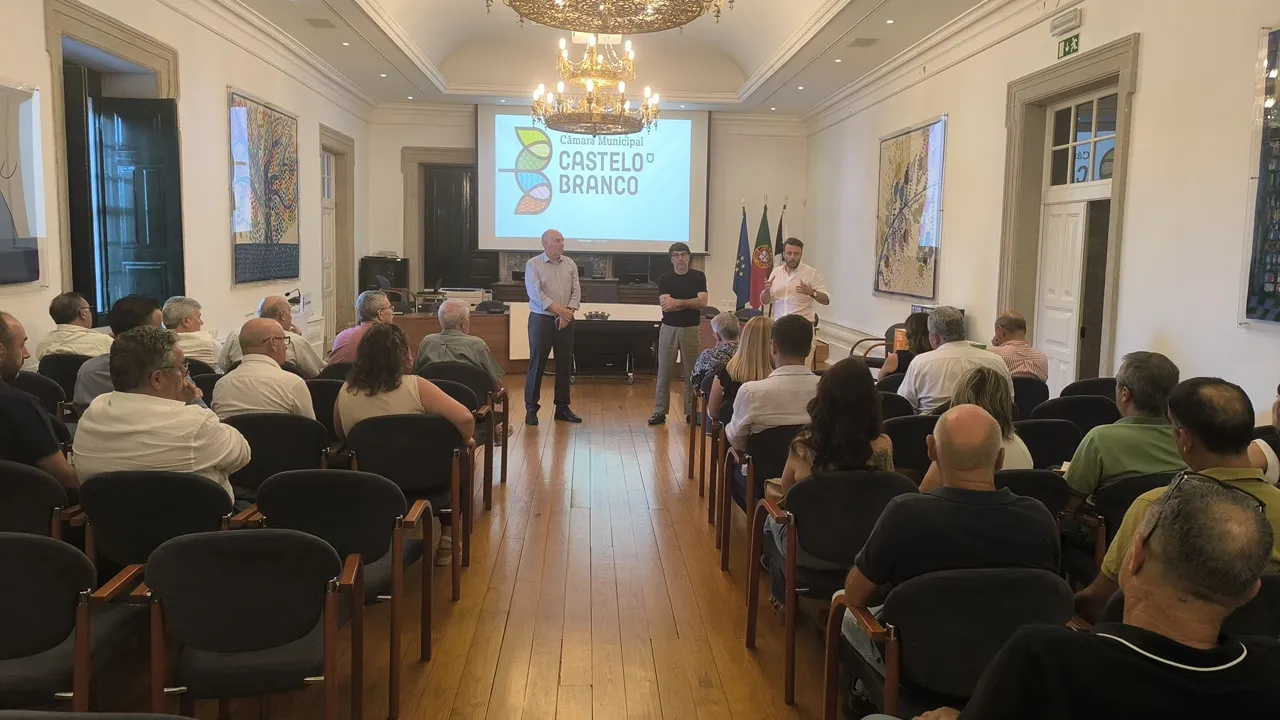 Câmara e Juntas reunidas @CM Castelo Branco
