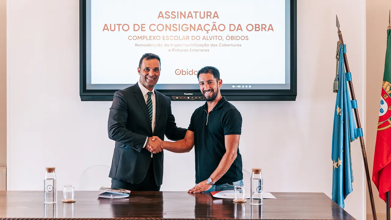 Assinatura do contrato @CM Óbidos