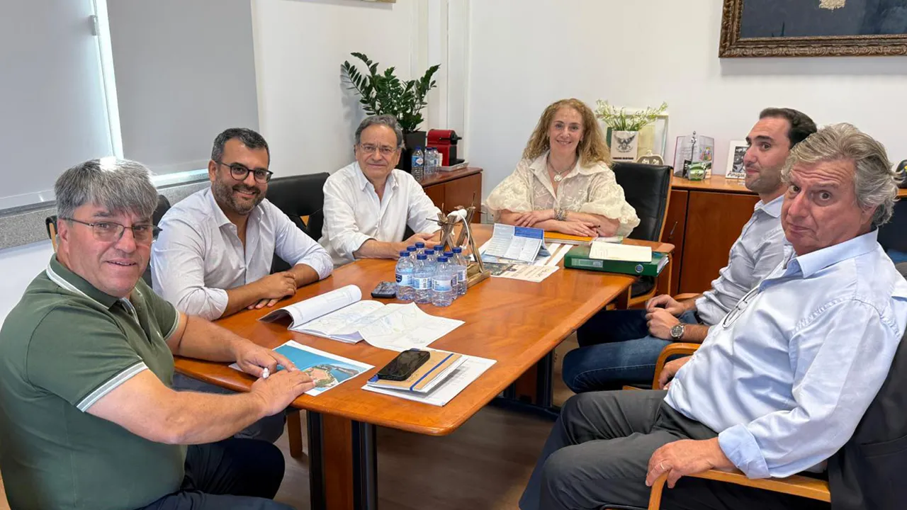 Penalva do Castelo e Águas do Douro e Paiva reúnem para planear o futuro do abastecimento de água @Águas do Douro e Paiva